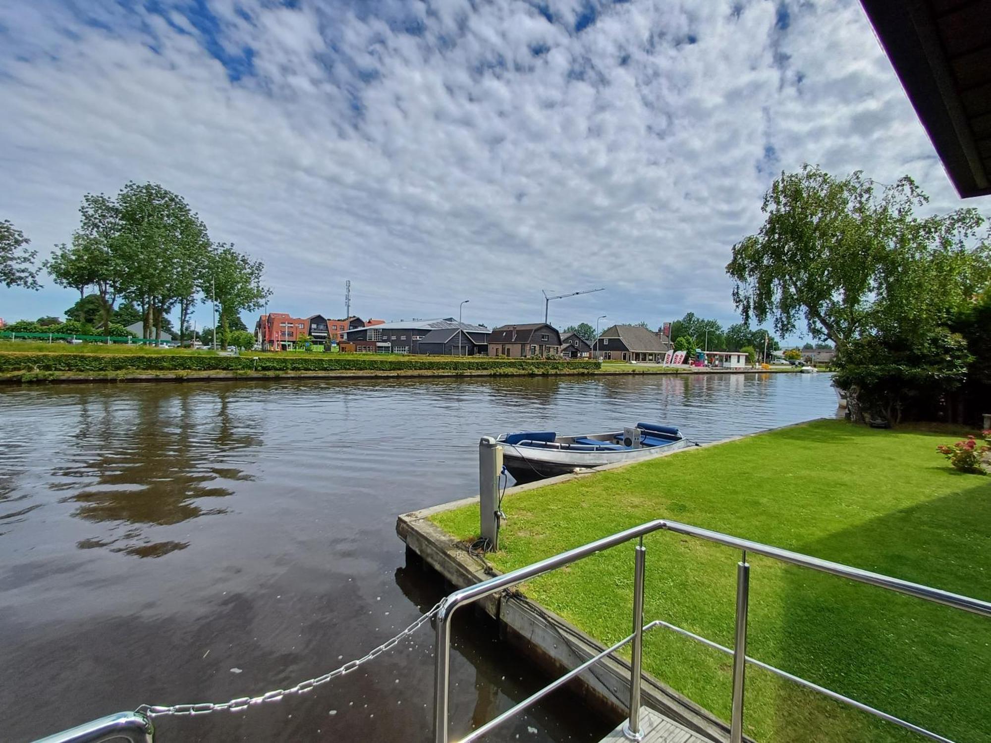 Hotel Bed-On-A-Boat Giethoorn Exterior foto